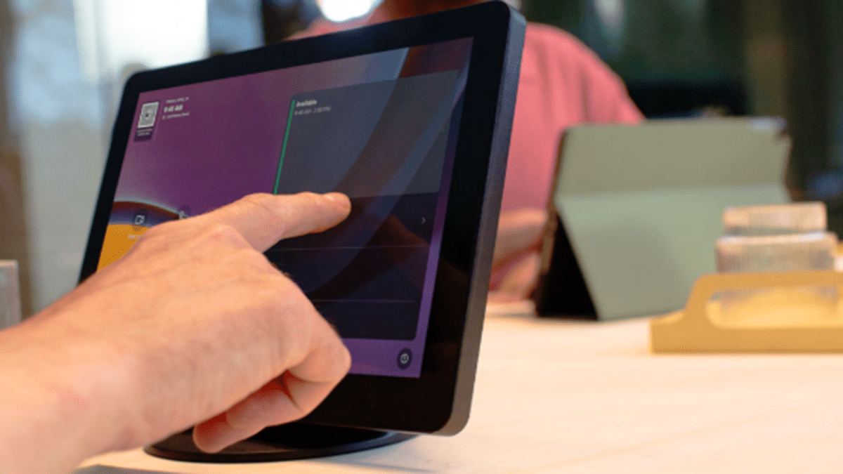 ClickShare Hub exemplifies a forward-thinking approach to meeting room innovation.