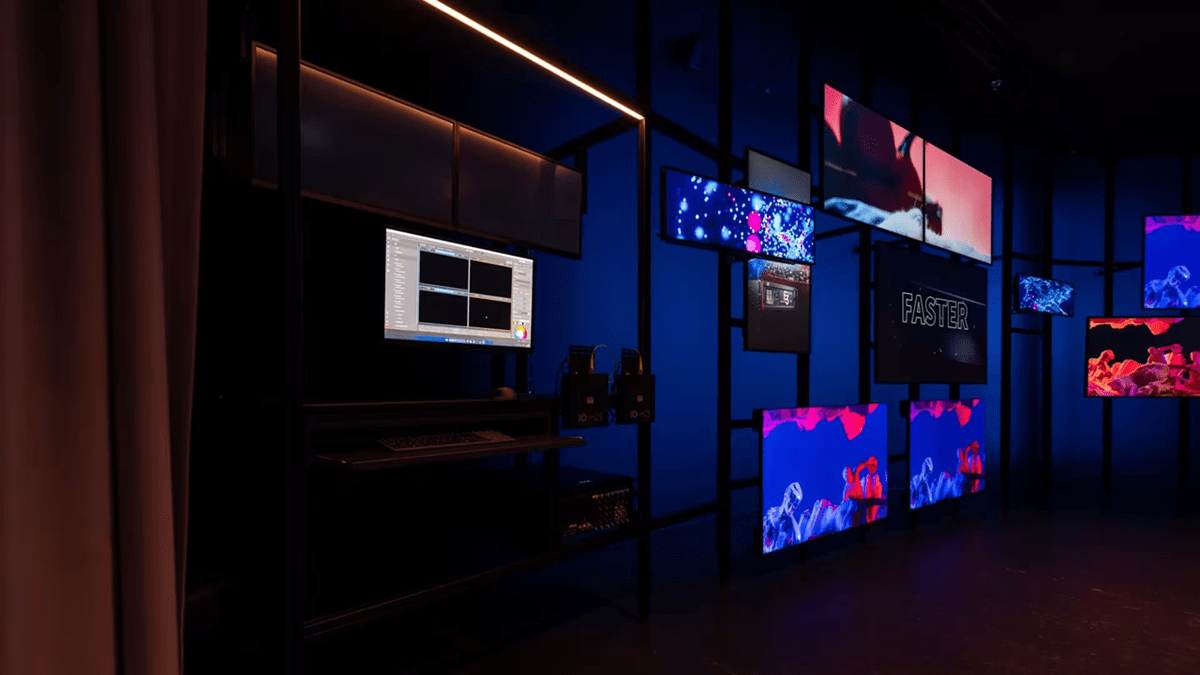 Barco’s Discovery pod with image processing technology, featuring live demos 